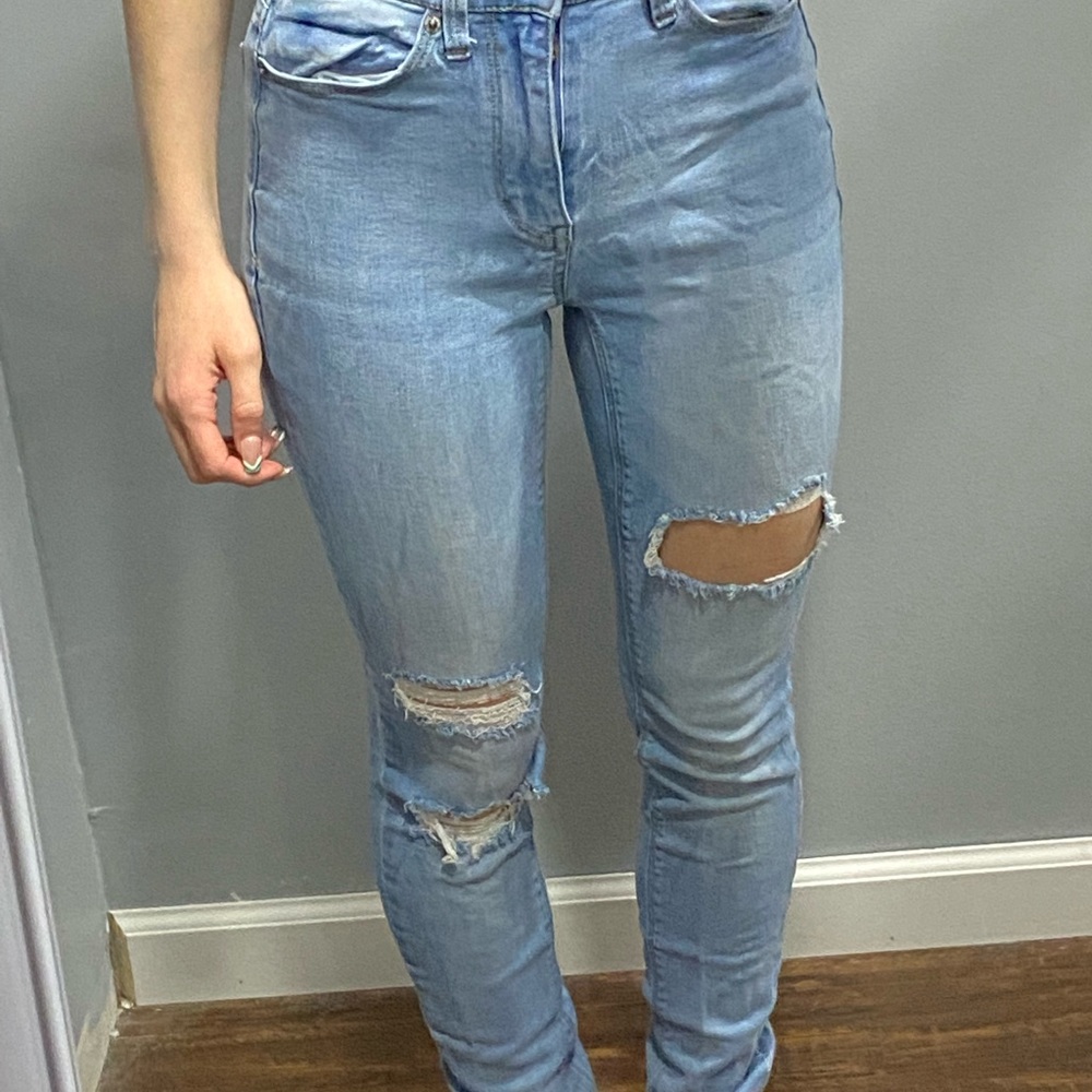High waisted skinny jeans